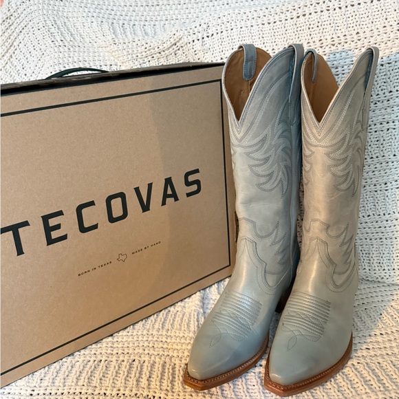 Tecovas Annie Slate Blue - Picture 3 of 6